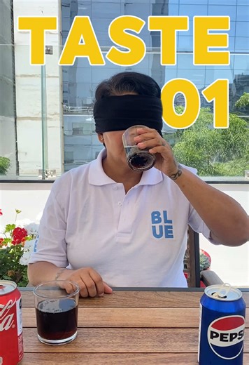 🚨Katiuska, como el oso de @cocacola , ha aceptado el reto. Hablamos de nuestra máster web y UX 🖥️, una gran conocedora de Coca-Cola y un paladar muy pero que muy experimentado. ¿Acertará o le pasará como al oso🐻‍❄️? ¿Y tú? ¿ ya has aceptado el Pepsi vs Coca-Cola challenge? #Bluecomunicadores #retoviral #pepsivscocacola #publicidadcreativa #superbowl