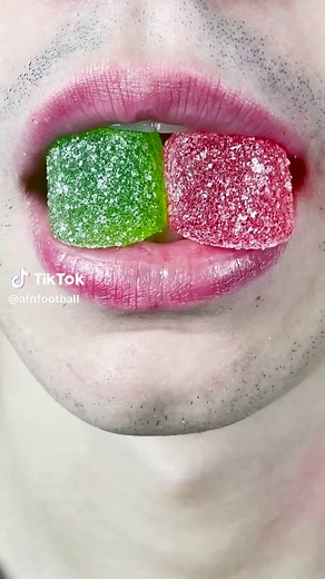 #asmrfood #asmreating #asmrtiktoks #asmr #asmrvideo