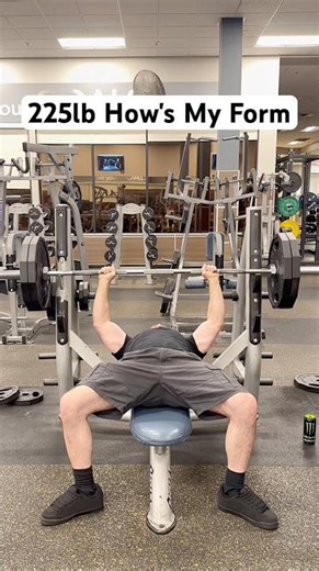 How to properly bench press 225