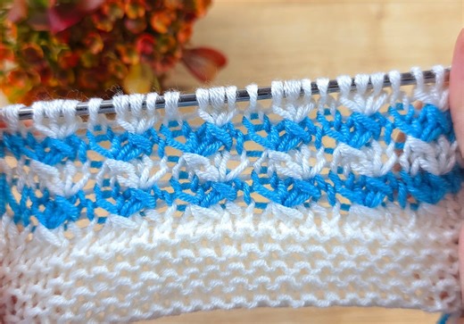 7.1K views · 20 reactions | Record-breaking latch keychain  I'm selling it for 100 TL, I can't keep up with the orders #knitting #crochet | Crochet World | Facebook