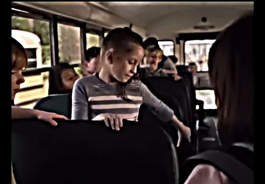 Castle Rock Bus Scene Explained | Ouch My Face Movie