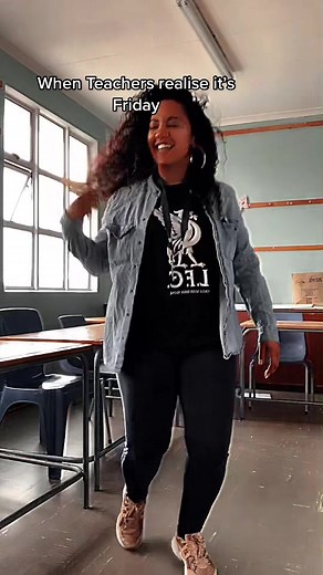 And here they sitting and doing Maths @Costa Titch #teachersoftiktok #fyp #teachertok #yourteachercouldnever #southafrica #funfacts #mzansi #bigflexa