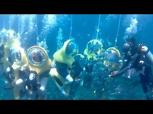 BOSS (Breathable Observation Submersible Scooter) adventure - Roatan