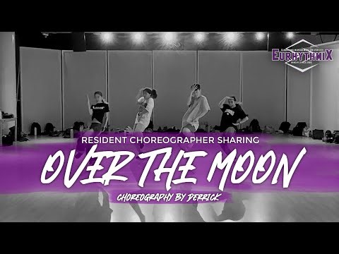 Over The Moon by VivaOla | Choreography by Derrick
