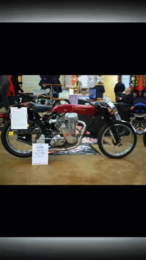 Day Two underway at the Classic Bike Guide Winter Classic at the Newark Showground! Come down for a great day and kick-start your two-wheeled 2026! 🫶 | Classic Bike Shows