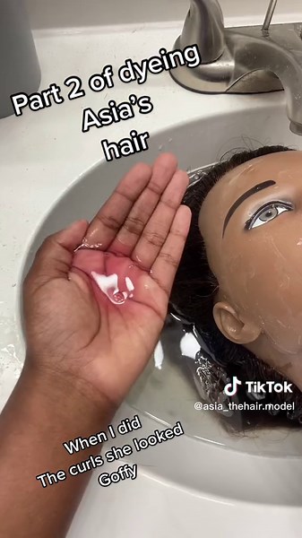 #fyp #hairstyle #hair #dyeingmyhair #curls #maniquinhead #Asia | mannequin hairstyles