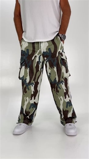 ▪️Paraşüt kumaş Jogger 819,99 ₺ ▪️Ürün Kodu 11036 ▪️Bedenler- S.M.L.XL ▪️Model Boy 178 Kilo 73 (M) Beden ▪️Web sitesine özel kampanya ve ödeme seçenekleri 🌐 www.Roy-fashion.com Tüm kredi kartlarına 9 ay taksit ▪️Whatsapp destek : 0543-230-21-09 ▪️Seffaf kargo ▪️Kapıda ödeme ▪️ Mağaza : Avcılar / İstanbul ▪️Değişim ve iadelerde tüm ödenen kargo ücretleri alıcıya aittir #erkekgiyim #moda | Roy Fashion