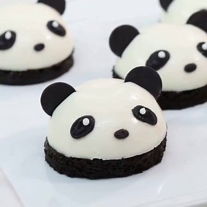 112K views · 3.6K reactions | Making Panda Panna Cotta! Watch video here: https://youtu.be/mSdzs6tLhFQ?list=PL08A2B8C0C97EAB87 | Rosanna Pansino | Facebook