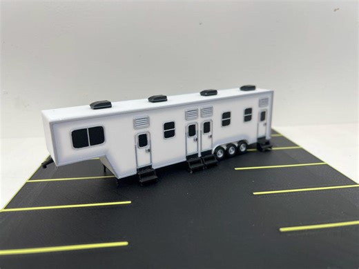 HO Scale 5th Wheel Bunkhouse Trailer Kit in Color. 1/87 Jobsite Living! - Etsy