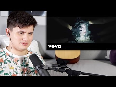 Vocal Coach Reacts to Bury a Friend - Billie Eilish