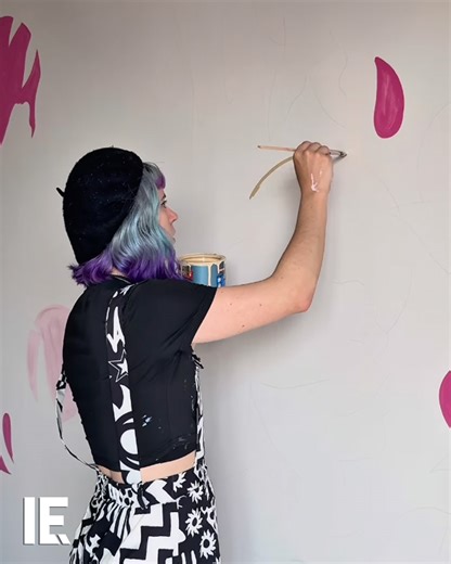 1.4M views · 7.1K reactions | With the power of VR, this artist can enhance her projects with ease.  katdieuxart / IG | Interesting Engineering | Facebook