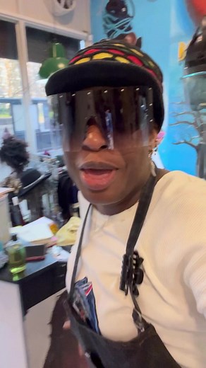 #hairgoals #fashion #organicproducts #hairdo #afro #locs #routine #fashionista #madebyme #london #instagram #explore #life #localbusiness #love #hair #artist #bespoke #creative #styleinspo #goodvibes #beautiful #girls #pure #loveyourself #organicproducts #energy #weekend #fun #daily #instadaily | La Aibamania