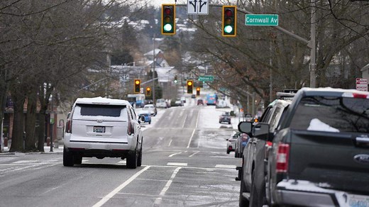 Can you get pulled over for driving with expired tabs in Washington state? Here’s the law