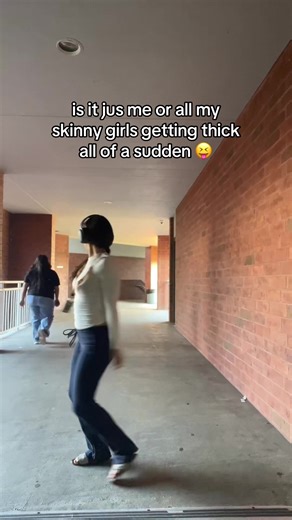 🤏🏻🤏🏻 | skinner girls