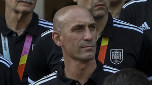 FIFA opens investigation after soccer chief kissed player Jenni Hermoso after World Cup victory