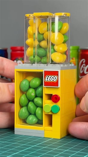 Working Lego Candy Vending Machine #lego