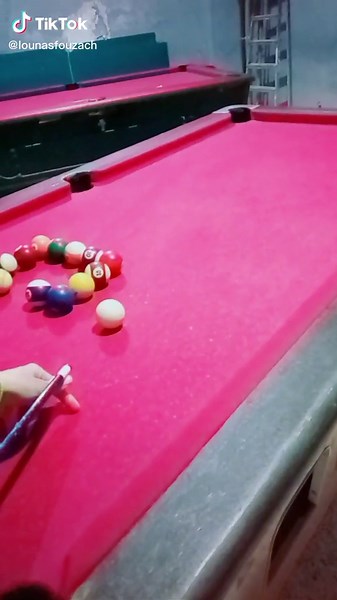 Mastering Pool Techniques: Aiming and Striking Tips