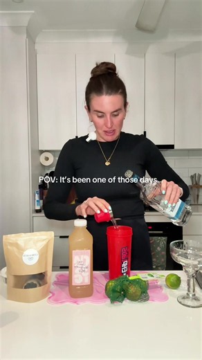 Margarita Cocktail Recipe: Easy Tequila Margarita with Salt Rim