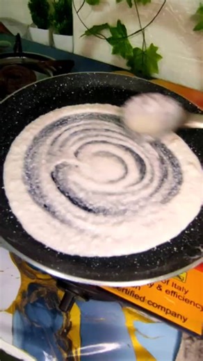 kya aapke ghar pe bhi rat ko chawal bach jate hai ?? me toh isse dosa😋 😋banati hu #shorts