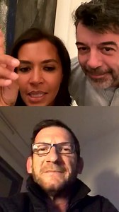 Il aime s'intéresser aux autres et travaille dans le bien-être. | Karine Le Marchand