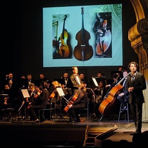 Симфонічний оркестр муніципального академічного театру опери та балету (Symphony Orchestra of the Kyiv Municipal Academic Opera and Ballet Theater)