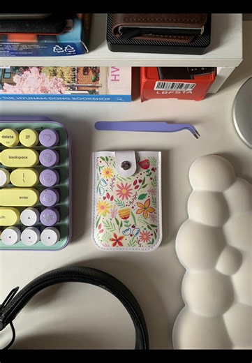 Adorable Floral Card Holder That I Adore