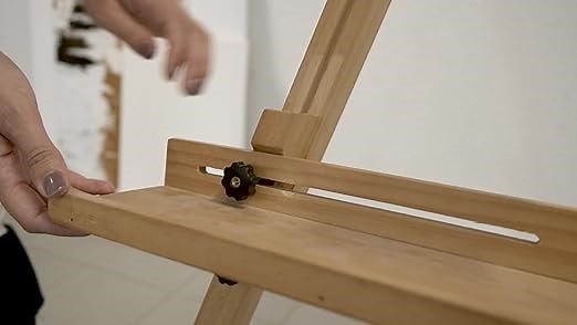 Artina Tripod Field Easel New York - Wooden Easel Threelegged Canvas Stand for a Canvas up to 51,1\u201C