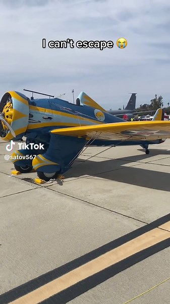 P-26 Peashooter War Thunder Gameplay