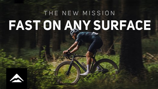 Meet the new MISSION – FAST ON ANY SURFACE. The new MISSION is a gravel race bike that takes key geometry and frame elements from the SCULTURA ENDURANCE and the SILEX, sprinkles them with a heavy dose of road racing DNA and aero know-how to deliver a fast and responsive ride on pretty much any surface. Pairing precise handling, aerodynamic features and searing acceleration with stability, comfort and confidence, it’s the perfect balance of speed and control. The new MISSION truly embodies its ma