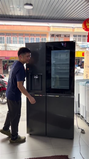 ELEKTRONIK Murah + Update 👍 on Instagram: "✨ LG InstaView GC-X257CQEW HADIR KEMBALI! ✨ Kulkas Side by Side premium dengan teknologi InstaView Door-in-Door 👀 Cukup ketuk 2x, langsung lihat isi tanpa buka pintu! 💧 Sudah dilengkapi Dispenser Air & Es (Cube + Crushed) ❄️ Smart Inverter Compressor – hemat listrik & awet 📱 Bisa konek LG ThinQ (WiFi) 🌬 Door Cooling+ & LINEAR Cooling – dingin lebih merata 🔥 PROMO SPESIAL! 🔥 Dari harga Rp 31.000.000 💥 Jadi hanya Rp 25.000.000 saja!! Stok terbatas