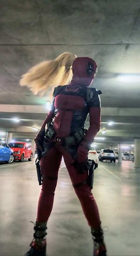 DIY Lady Deadpool Ponytail Attachment Tutorial