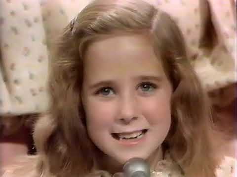 The Semonski Sisters with Walking in the Sunshine.