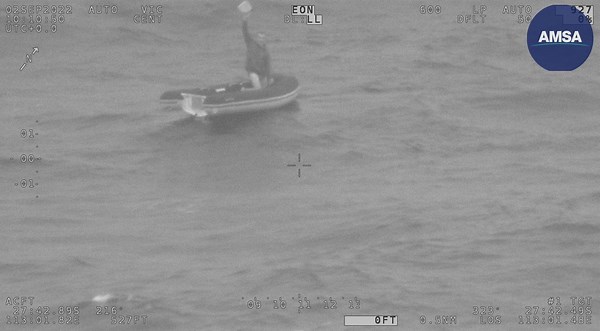 An Austrian solo sailor has been rescued 60NM west of Kalbarri after his 11-metre catamaran capsized overnight. He had been on his way from Indonesia, bound for Fremantle. The Australian Maritime Safety Authority (AMSA) responded to multiple distress called from the sailor, tasking the Challenger rescue aircraft and diverted Marshall Islands registered bulk carrier MV SEAPEARL to conduct a search. The man was found and rescued by the MV SEAPEARL in very challenging weather conditions. 📹:AMSA Ch