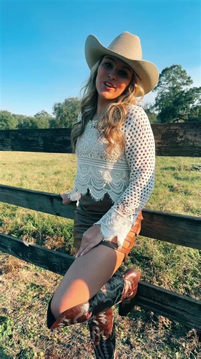 #fyp #foryoupage❤️ #fypシ゚viral #newyear #LIVEUnwrapped @yk.its.Kiaraofficial