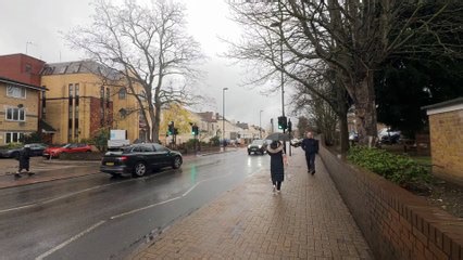 Live facial recognition CCTV rolls out at London stations