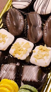 Indulge in the exquisite elegance of petit fours, a bite-sized delight for your taste. #MaisonDeQualite #petitfour #bites #delightful | Sedra