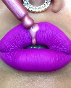 Glitter 💋tutorial By: @amadea_dashurie | Service Center.pk