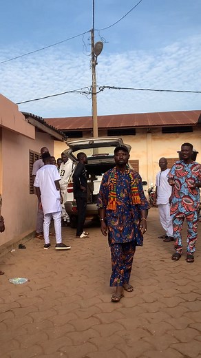 Repos éternel mémé | Biscotino comedy club