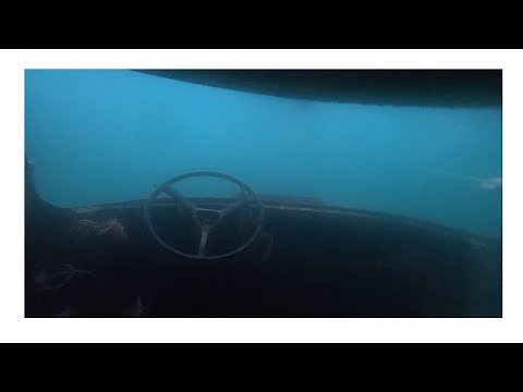 Driving SCHOOL BUS in Rock Quarry 15' underwater while scuba diving