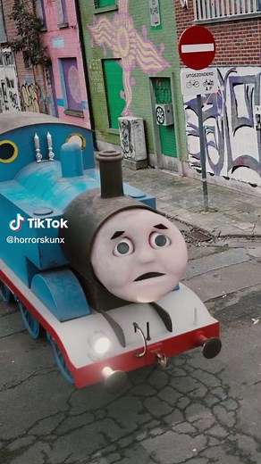 Choo Choo… he’s a hungry pig #thomasthetankengine #choochoocharles #animation #vfx