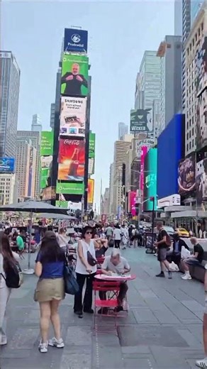 New York City in 4K 🇺🇸 | NYC Travel Vlog | Manhattan, Times Square, Brooklyn