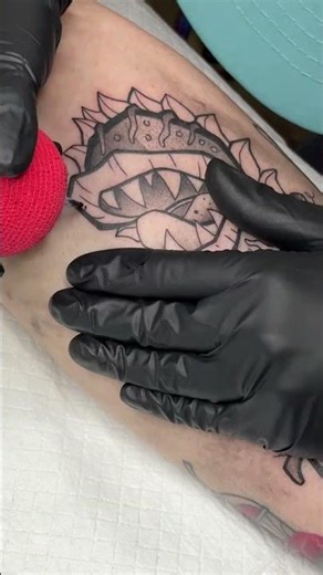 Audrey II from Little shop of horrors #blackwork #tattooartist