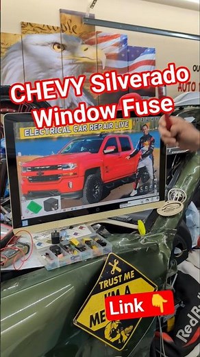 CHEVY Silverado 14-19 ⚒️ Window Fuse 👉#chevy #silverado #easy #help #diy #video #viral #windows
