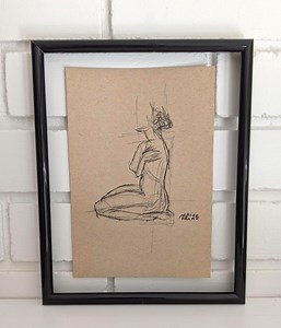 Original Charcoal Drawing, NOT A PRINT, Woman's Figure Art, Female Charcoal Sketch, Sitting Drawing, Unframed Art - Etsy