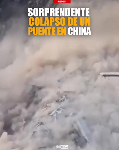 🔴 En redes sociales circula un video que muestra el colapso del puente Hongpi, ubicado en la ciudad de Maerkang, provincia de Sichuan (China). Días antes del incidente, las autoridades locales habían reportado grietas y signos de inestabilidad en la estructura, por lo que ya se habían tomado medidas de precaución. El desplome ocurrió este martes 11 de noviembre y fue registrado por varios testigos que difundieron las imágenes en línea. | El Hemisférico