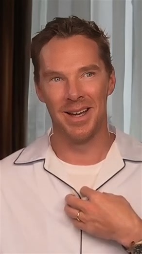 Benedict Cumberbatch on Instagram‎: "While most comedians look for someone else to make fun of, Benedict just turns the joke on himself 😂😭 He says his laugh sounds like a dying dog’s last breaths — and then actually imitates it 🤣 That’s what we call modern comedy! 🎭 Benedict’s comedy? Unbeatable and one of a kind ✨ @therosesfilm @sunnymarch_productions #benedictcumberbatch #ベネディクトカンバーバッチ #بنديكت_كامبربچ #sherlock #doctorstrange #funny #jokes #dogs #loughloud #lol"‎