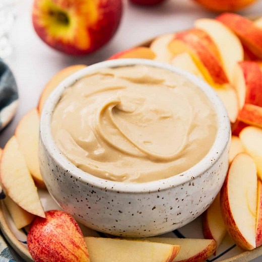 4-Ingredient Creamy Apple Dip