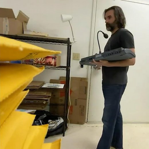 Sampling and sequencing with the Korg Microsampler