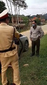 3.3M views | XXX TRỌ TRẸ TƯƠNG DƯƠNG GẶP ĐÚNG DÂN HÀ LỘI KHÔNG VỘI ĐƯỢC ĐÂU? KHÔNG ĂN ĐƯỢC LÁI XE QUAY QUA HOẠNH HỌA KHÁCH. | SÀI GÒN TIMES | Facebook