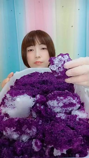 18K views · 617 reactions | Diving into a world of vibrant colors and fluffy fun! 﫧✨ #ColorfulCreations #BubbleMagic | Lori Beam | Facebook